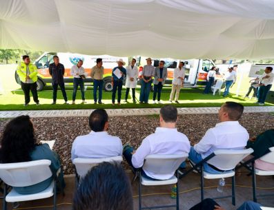 El evento de entrega de ambulancias se llevó a cabo en el municipio de Chimaltitán. ESPECIAL/Pablo Lemus
