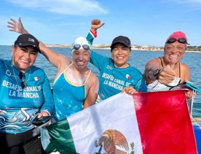 El recorrido de Carbajal fue de 65.3 kilómetros entre mareas, corrientes y temperaturas que oscilaron entre los 17 y 22 grados centígrados. ESPECIAL