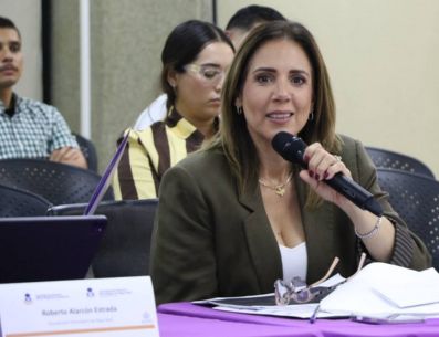 Fabiola Loya, Titular de SISEMH, encabezó tres mesas de trabajo regionales en la Costa-Sierra Occidental enfocadas en la prevención, el acceso a la justicia y la reparación del daño. ESPECIAL