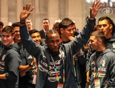 Julián Quiñones fue incluido de manera oficial entre los 30 nominados al Balón de Oro 2026. EL INFORMADOR / A. Navarro