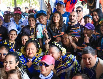 La Vía RecreActiva promedia 130 mil asistentes cada semana y esta mañana, en un evento conmemorativo por su aniversario, autoridades municipales resaltaron el crecimiento de la Vía para construir comunidad. EL INFORMADOR/J. Acosta