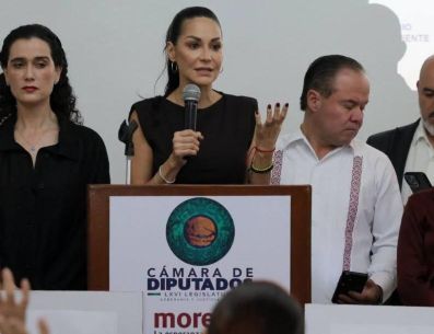 Mery Pozos recordó que en 2025 existió un subejercicio de mil 200 millones de pesos correspondientes al año previo los cuales no fueron utilizados. FACEBOOK/Mery Pozos