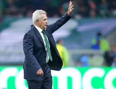 "El Vasco" Aguirre ya cuenta con una amplia experiencia en España y, de concretarse su llegada a Mestalla, dirigiría a un séptimo equipo español en su carrera, después de pasar por Osasuna, Atlético de Madrid, Real Zaragoza, Espanyol, Leganés y Mallorca. IMAGO7