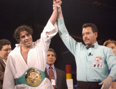 Lo impactante de los números de Jorge Kahwagi en su faceta como deportista radica en la velocidad con la que terminaba sus compromisos. NTX / ARCHIVO