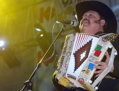 El músico habría sufrido una fractura, no se especificó si eso mermara el tour de despedida. EL INFORMADOR / ARCHIVO
