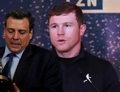 Este es el contexto sobre las declaraciones de Sulaimán respecto a Canelo y sus peleas de hace años. EL INFORMADOR / EFE / ARCHIVO