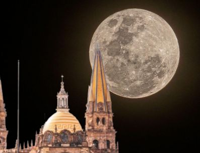 Te diremos a qué hora ver la Luna del Cazador desde Guadalajara; no necesitarás de ningún equipo especializado para gozar del evento. PEXELS / L. Pezeta / C. I. Palacios Resendiz