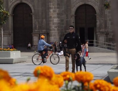 En esta edición, el Escuadrón Catrina acompañará a la ciudadanía en sus celebraciones a través de labores de proximidad y prevención. ESPECIAL/Gobierno de Guadalajara